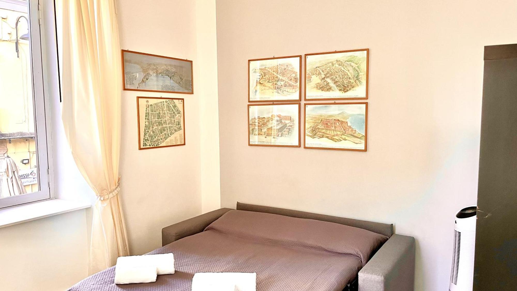 La Casa Di Marilyn Apartment Napoli Bagian luar foto