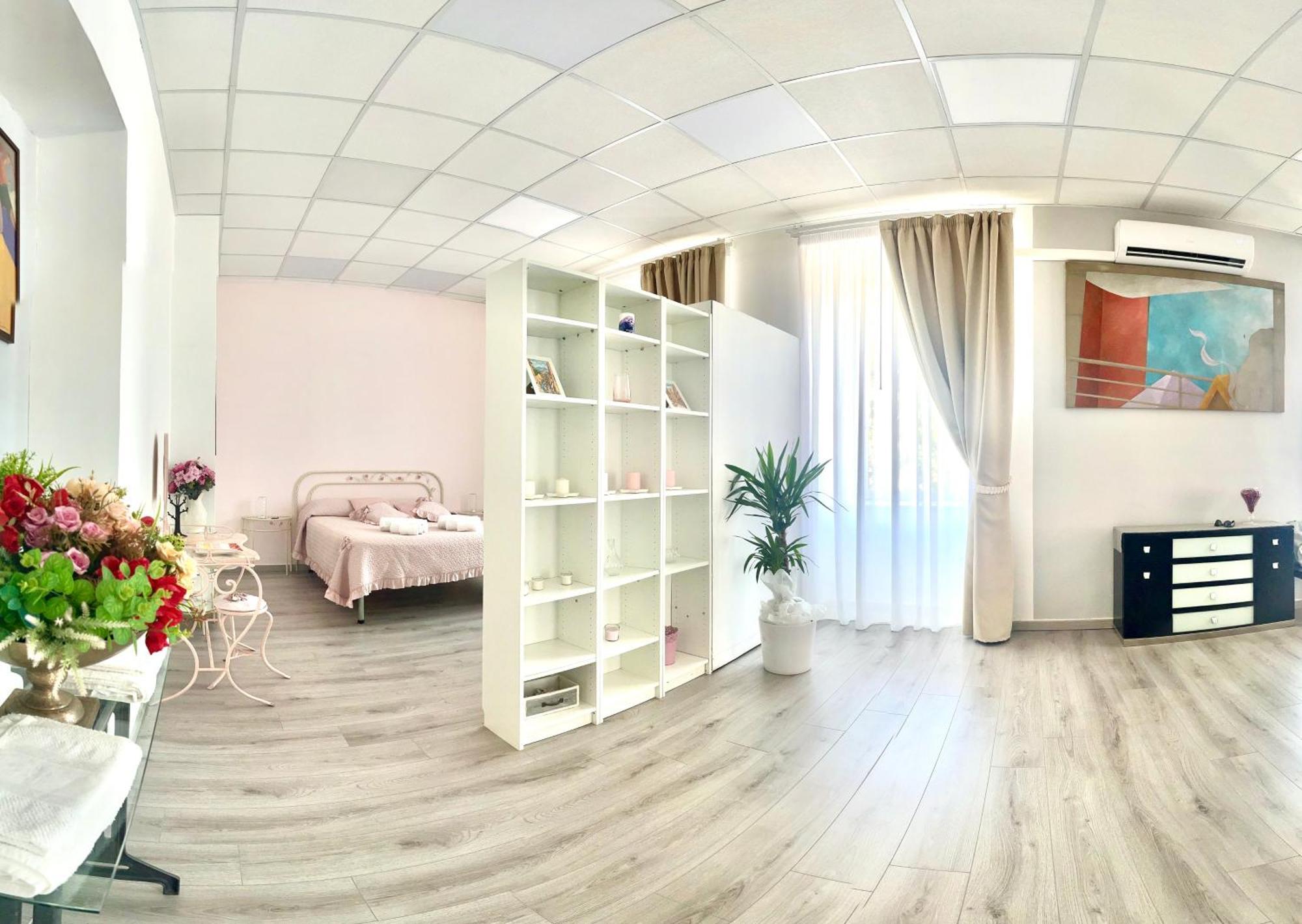 La Casa Di Marilyn Apartment Napoli Bagian luar foto